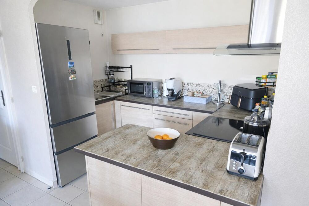 Vente Appartement DRAGUIGNAN - appartement 3 pièces - 75m2 Draguignan