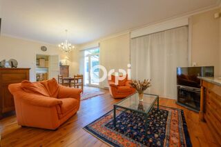  Maison � vendre 7 pi�ces 215 m�