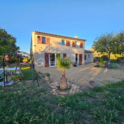   PROPRI�T� D'EXCEPTION AU C�UR DES VIGNES � LA GARDE-FREINET Propri�t�/ch�teau - 6 pi�ce(s) - 162 m�