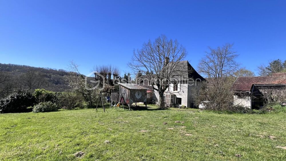 Maison atipyque 120 m², 5 chambres, Terrain 5488 m²