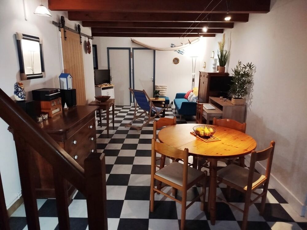 Vente Appartement Charente-Maritime, 17, Ile d'Oléron, Appartement à vendre 4 pièces LA BREE LES BAINS (17) La bree les bains