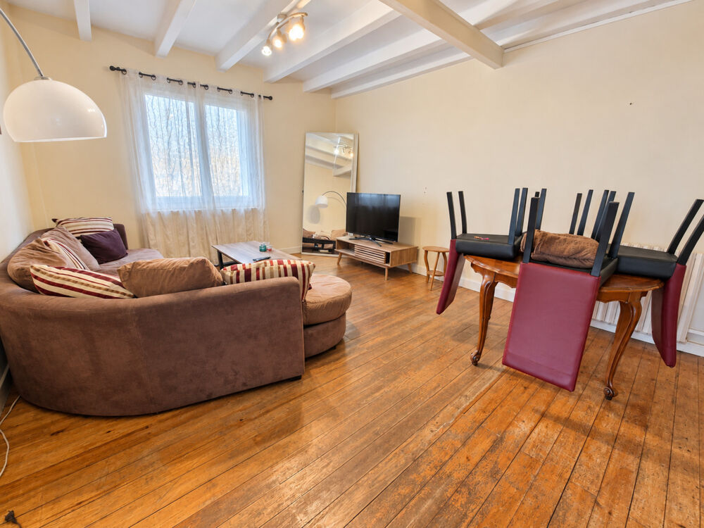 Vente Maison Maison à vendre 4 pièces SAINT JEAN D'ANGELY (17)- 89 m² habitables - garage - jardin Saint jean d angely