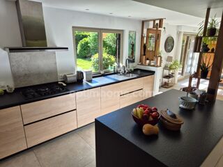  Maison à vendre 7 pièces 182 m²