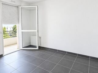  Appartement à louer 2 pièces 39 m²