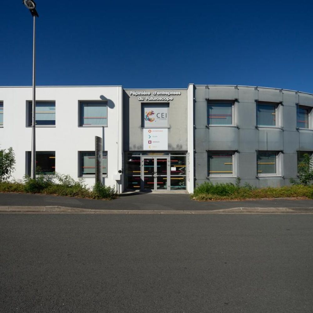   Location bureaux Poitiers - 10  60 m - Poitiers Nord 
