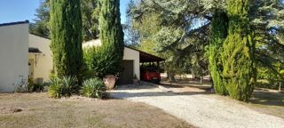 Vente Maison Voeuil et Giget. Maison 130 m² avec terrain et piscine Voeuil et giget
