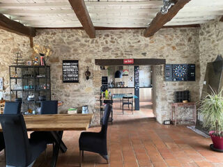  Maison � vendre 8 pi�ces 400 m�