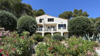  Villa à vendre 6 pièces 130 m²