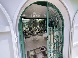  Maison � vendre 9 pi�ces 220 m�