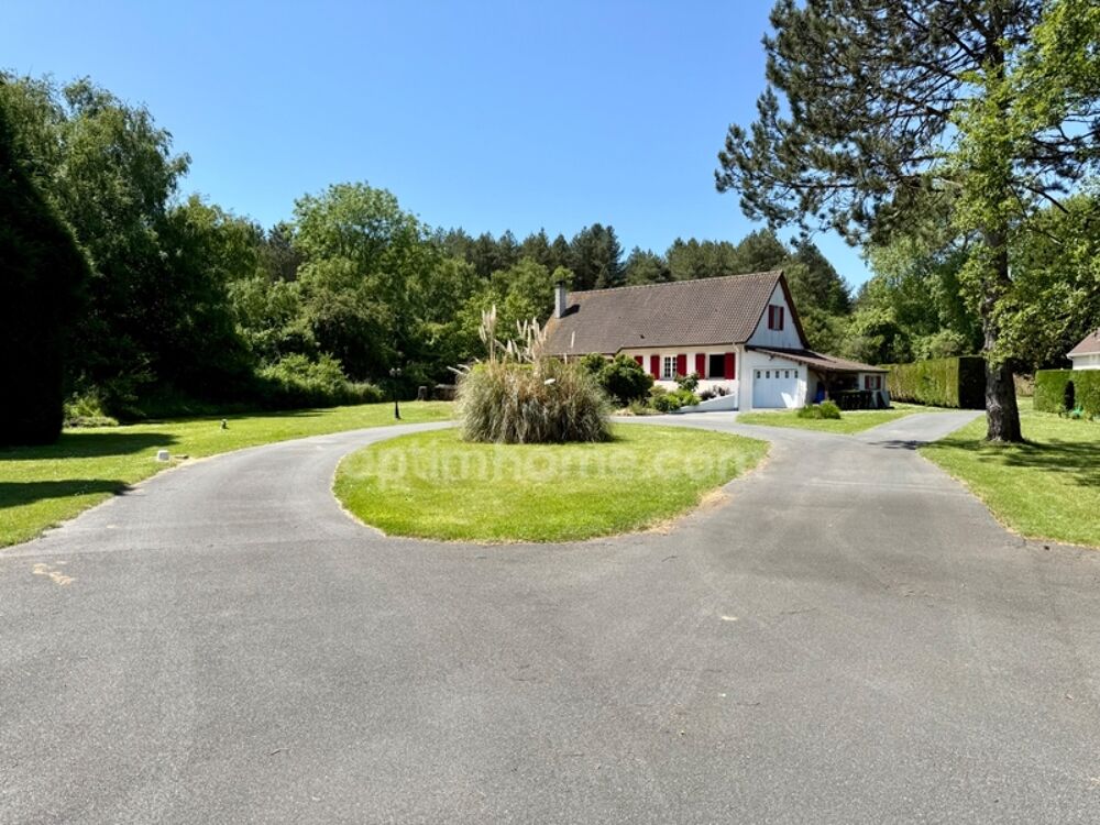 Vente Maison Grande maison familiale de 200 m² avec piscine couverte et terrain de 4141 m² à Merlimont Merlimont