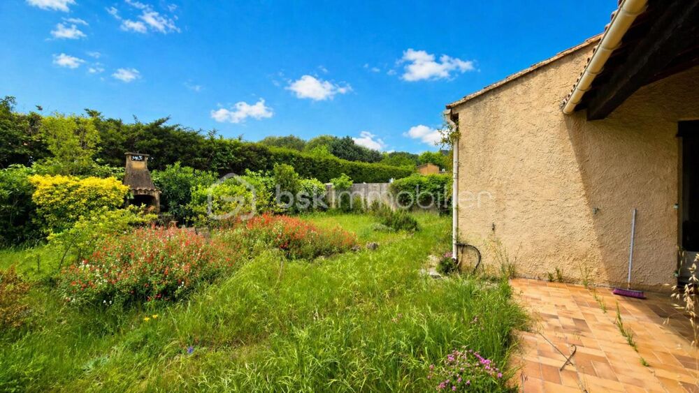 Proche commerces : Maison T4 avec chambre en RDC, garage et jardin