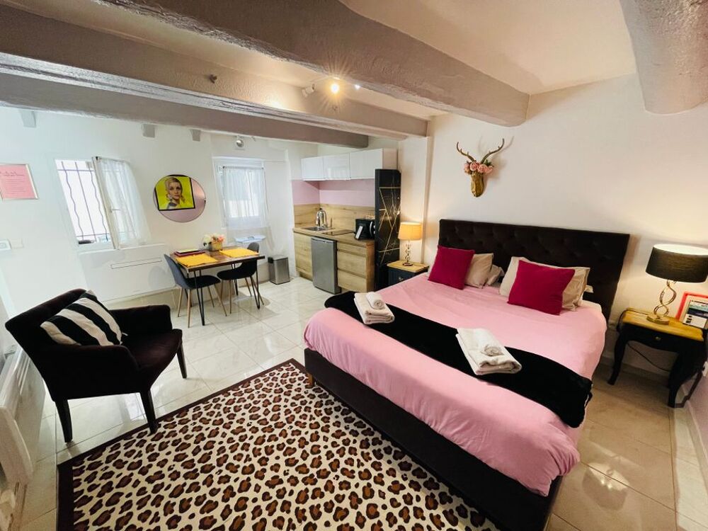 Location Appartement Studio de 24m2 à louer sur Antibes Antibes