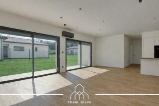  Villa à vendre 5 pièces 140 m²