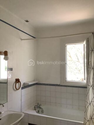  Maison à vendre 10 pièces 148 m²