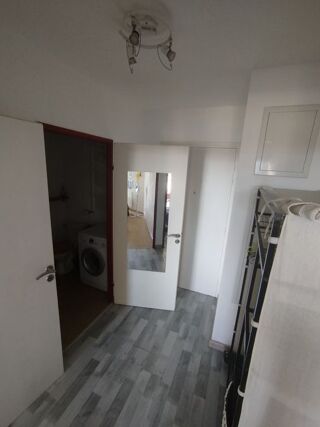  Appartement à louer 2 pièces 44 m²