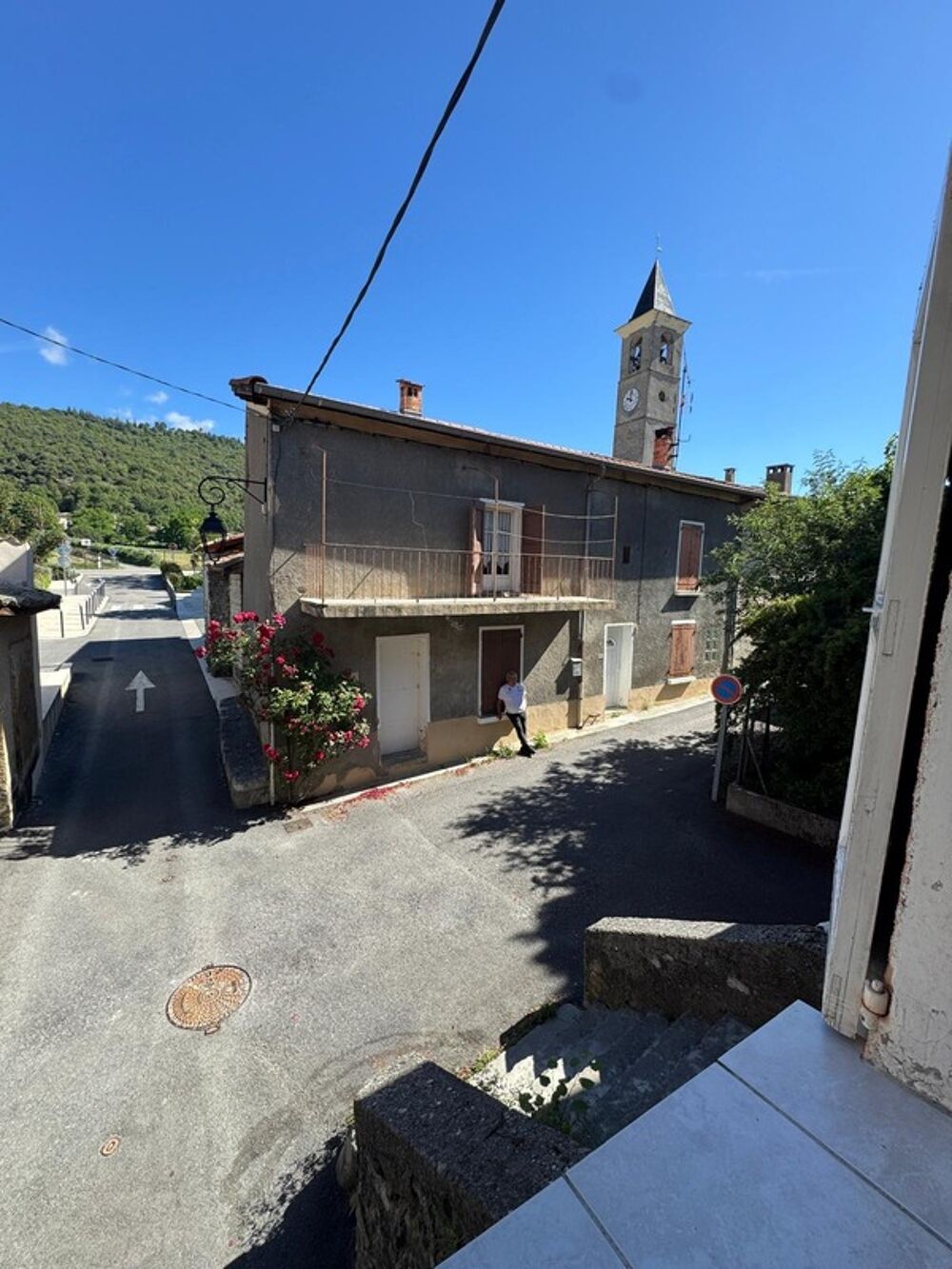 Vente Maison ? À VENDRE : Maison de village suspendue T4 atypique (~75 m²) – Le Brusquet Le brusquet
