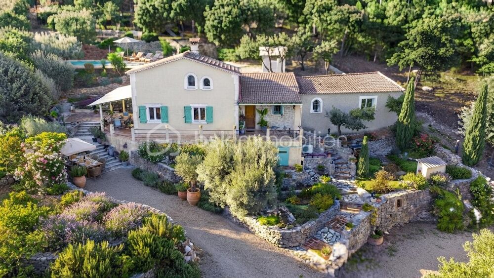 Villa provençale d'exception  écrin de verdure et prestations haut de gamme