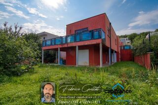  Maison  vendre 7 pices 241 m