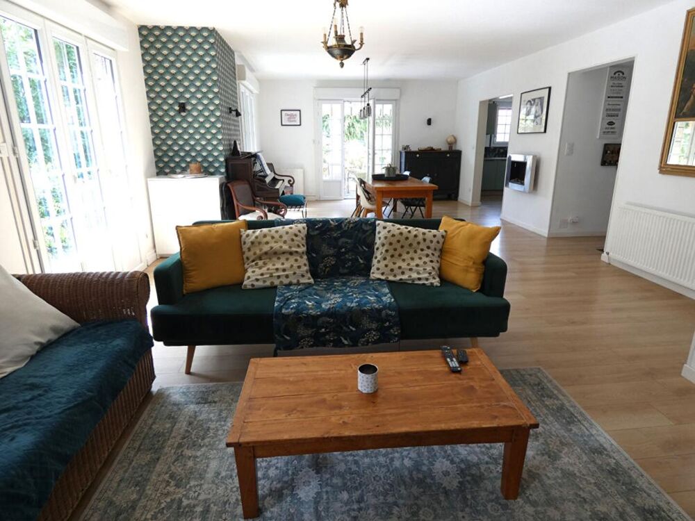 Vente Maison Maison Saint Thuriau 11 pièce(s) 230 m2 Saint thuriau