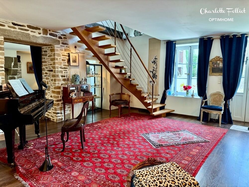 Maison de caractère en pierre à Langrolay-sur-Rance