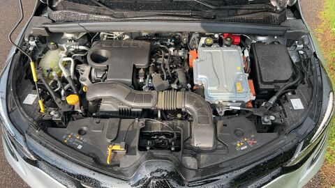 Captur 1.6 E-Tech 145 Hybrid BVA6 Intens 2022 occasion 76240 Belbeuf