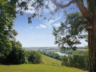  Propri�t�/ch�teau � vendre 15 + pi�ces 1540 m�