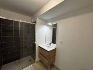  Appartement à louer 2 pièces 43 m²