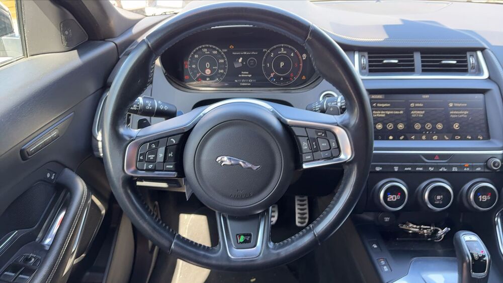 E-PACE 2.0 D 240 AWD BVA9 R Dynamic Se 2018 occasion 74520 Chevrier
