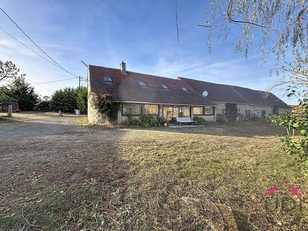 Vente Maison LA CHAPELAUDE – ENSEMBLE IMMOBILIER DE CARACTÈRE AVEC DÉPENDANCES ET ENVIRON 5 HECTARES DE TERRAIN La chapelaude