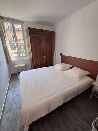  Appartement à louer 1 pièce 28 m²