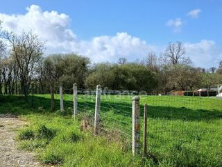  Terrain à vendre 845 m²