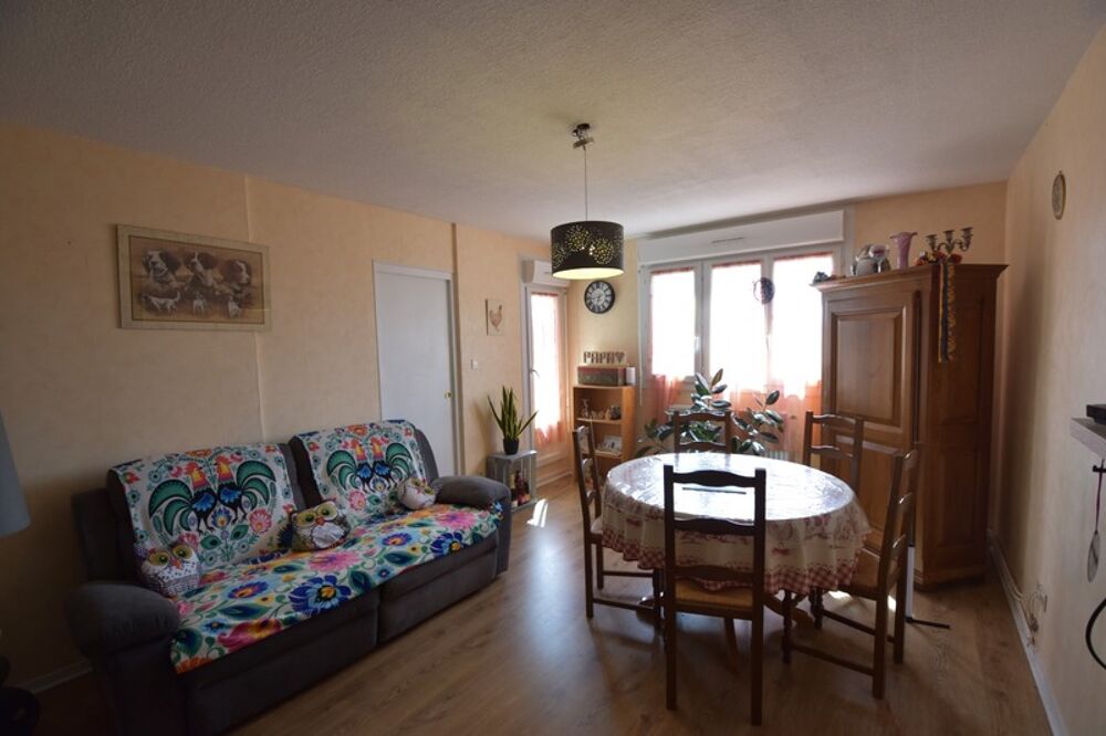 Apartment in Digoin, Cité Faïencerie - Plus