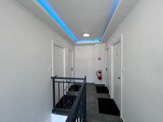  Immeuble � vendre 15 + pi�ces 710 m�