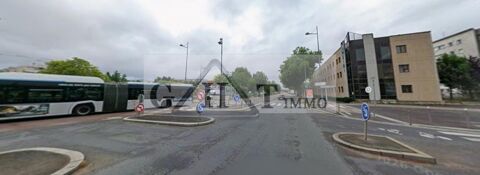 LOCAL STOCKAGE + BUREAU 85 M&sup2; &Aacute; LOUER 1450 94380 Bonneuil sur marne