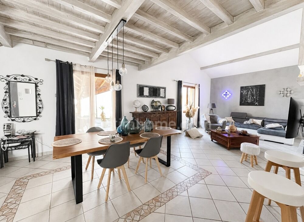 Maison à vendre 4 pièces JANNEYRIAS (38)