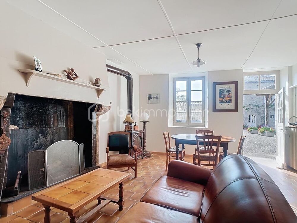 Vente Maison MAISON DE CARACTÈRE – 239,87 M² – MORTEMART – POTENTIEL DE REVENUS COMPLÉMENTAIRES Mortemart