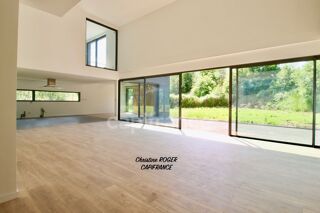  Maison à vendre 8 pièces 268 m²