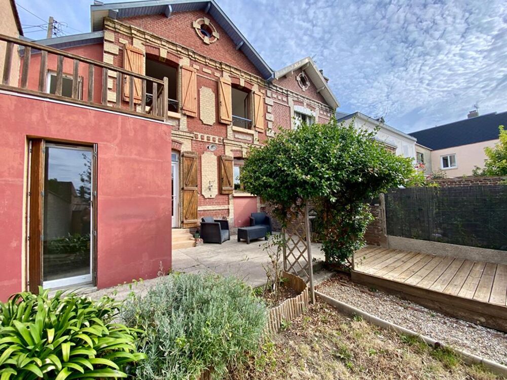Location Maison MAISON DE VILLE DE CARACTÈRE AVEC JARDIN, TERRASSE ET 4 CHAMBRES LE HAVRE Le havre