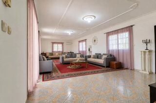  Propriété/château à vendre 5 pièces 154 m²