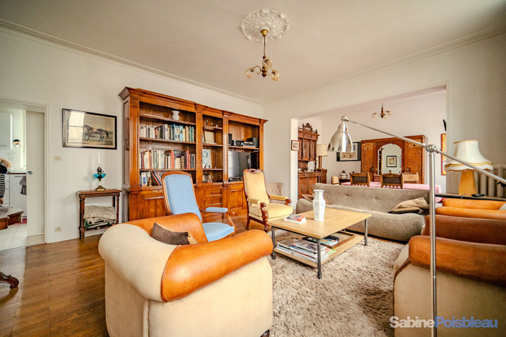 Maison à vendre à Saumur 49400 - centre ville - 4 ou 5 chambres - 171 m² Habitable - Dépendance - Jardin