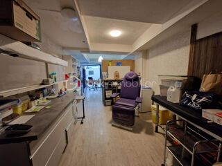  Immeuble à vendre 8 pièces 120 m²