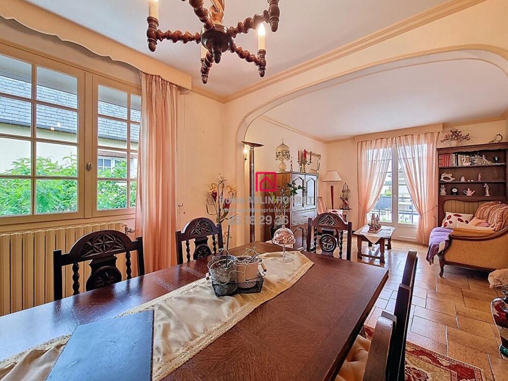 Maison 3 chambres avec sous sol et jardin
