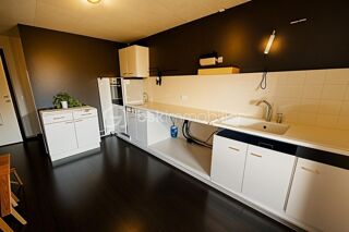  Propri�t�/ch�teau � vendre 6 pi�ces 170 m�