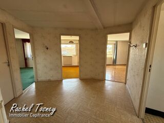 Vente Appartement Appartement  BELFORT - BEAU POTENTIEL POUR CE T4 TRAVERSANT de 94m² -  BALCON et GARAGE !! Belfort