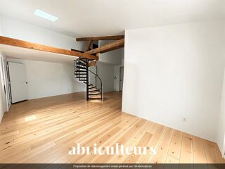 Vente Appartement Superbe T3 issu de la rénovation d'une ancienne bergerie en vente à Saint-Cannat (13760) Saint cannat