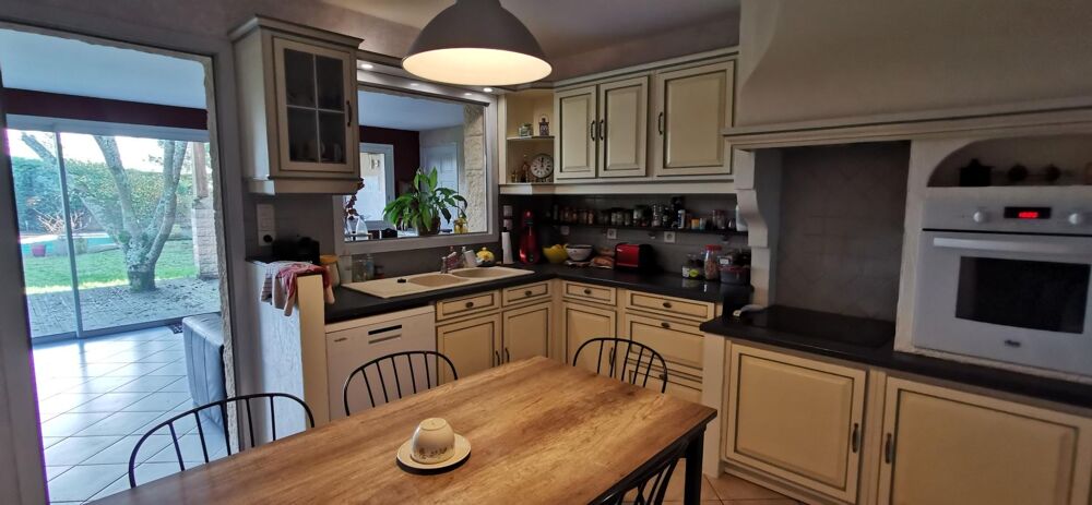 Vente Maison Maison À Vendre Ambares et lagrave