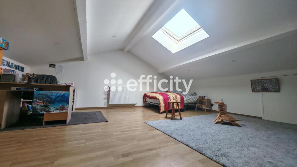 � vendre  Villa Voiron (38500)