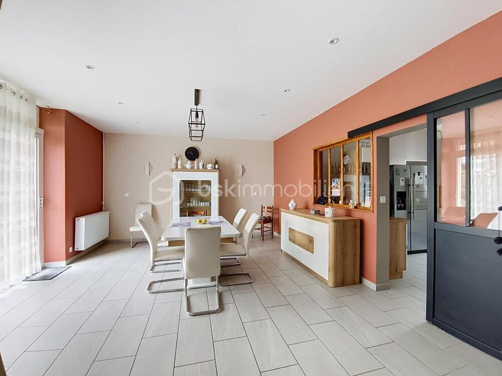 BELLE MAISON FAMILIALE