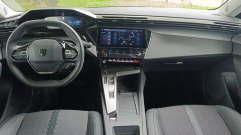 308 1.2 Hybrid 145 e-DSC6 Allure 2025 occasion 26400 Crest