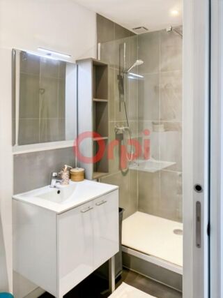  Appartement à louer 2 pièces 31 m²